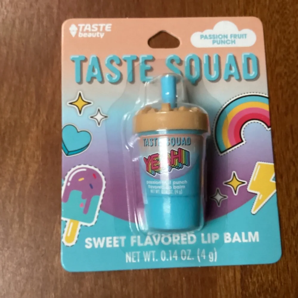 Ioni Shea Butter Lipstick & Taste Squad Lip Balm Bundle